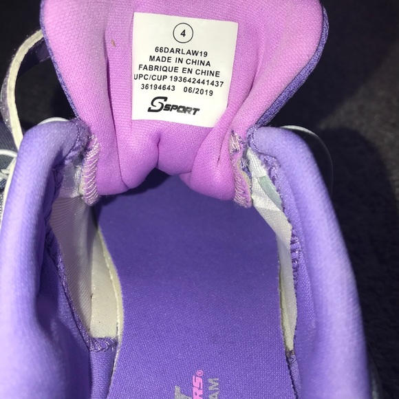Kids Purple running shoes - Picture 3 of 3